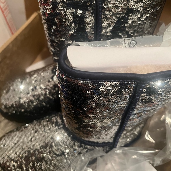 UGG Silver and Blue Boots - Picture 2 of 7